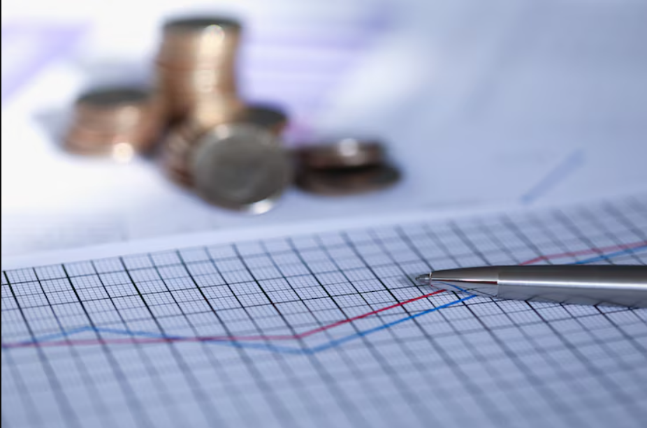Biznes a inwestycje alternatywne – czy nieruchomości, złoto i private equity są dla każdego?