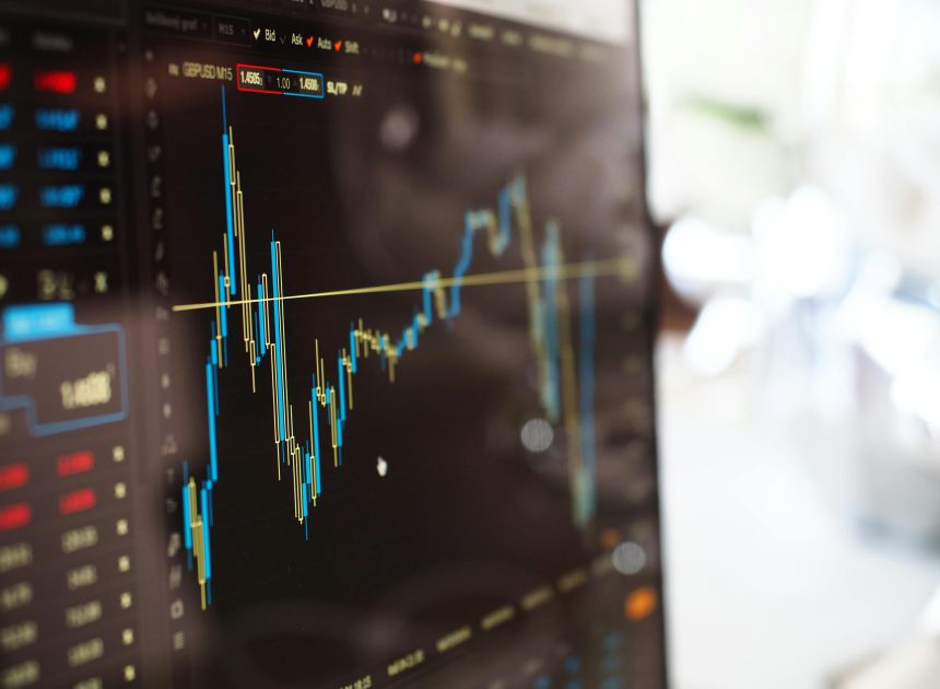 Zabezpieczanie się przed inflacją – inwestycje, które chronią kapitał