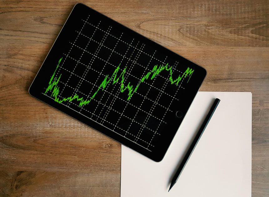 Fundusze surowcowe – jak inwestować w ropę, gaz i metale przez fundusz?