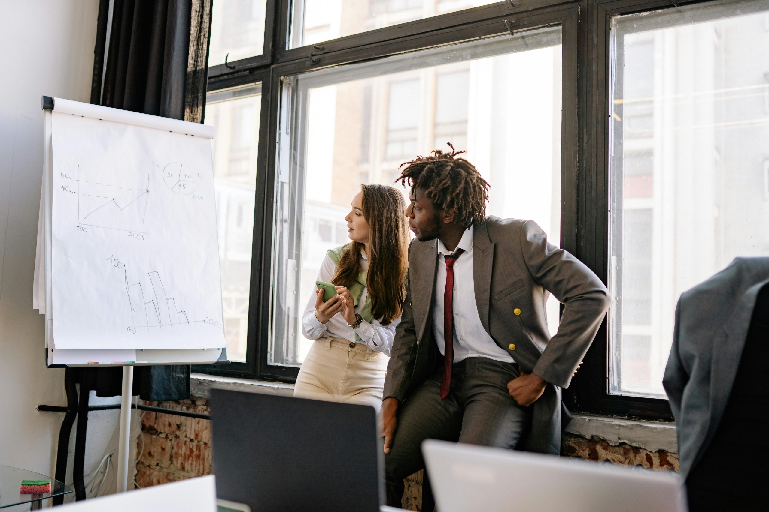 Strategia inwestycyjna jako element strategii rozwoju firmy – jak to połączyć?